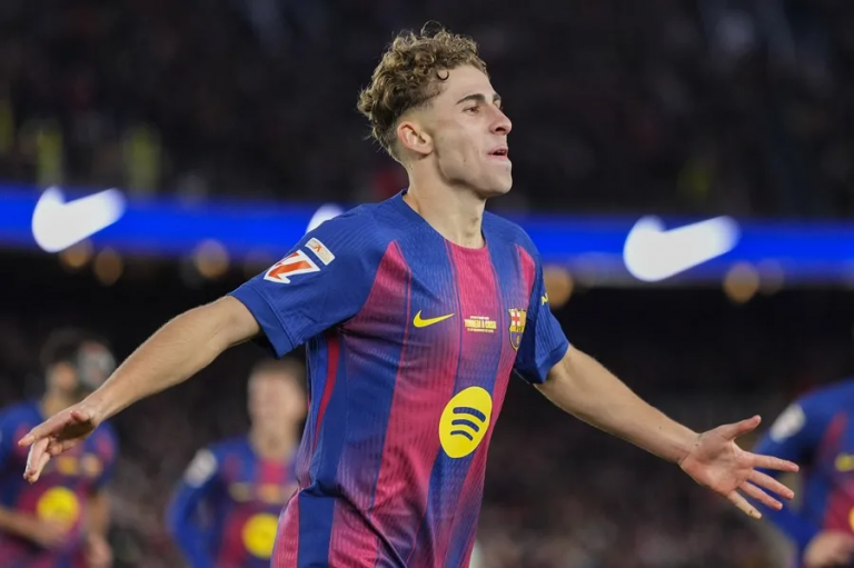 Fermín amplía su contrato con el Barcelona hasta 2031