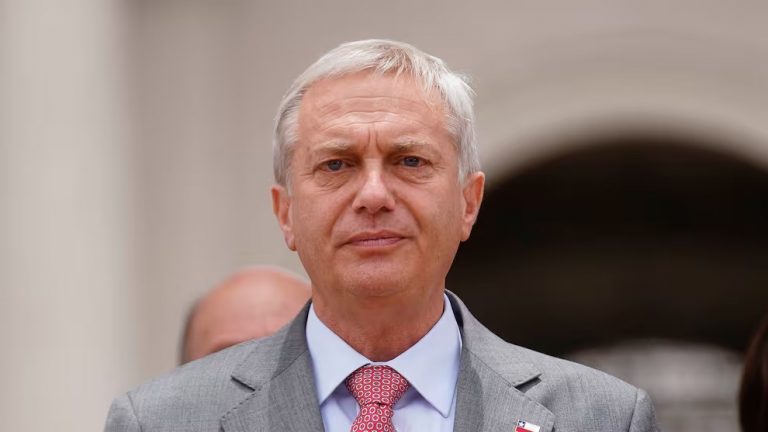 Cancelan vuelo del presidente electo de Chile desde República Dominicana por condiciones climáticas