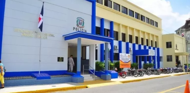 Niña de doce años hiere a cuchilladas a su padrastro y la madre ella; fiscalía evalúa entorno familiar