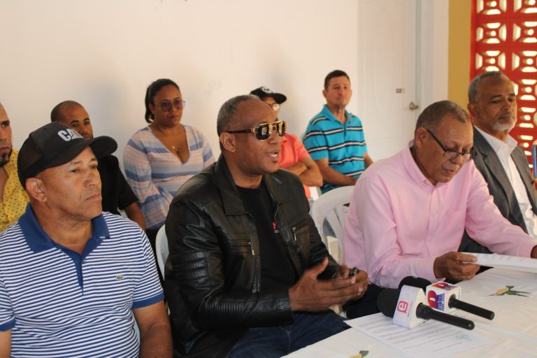 Denuncian incumplimiento de sentencia y retardo judicial en caso de contaminación del río Licey