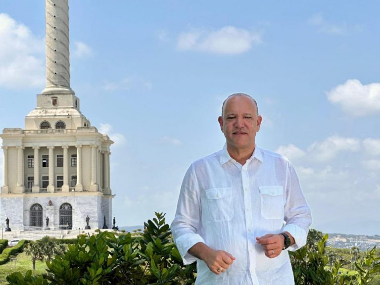 Alcalde Ulises Rodríguez destaca a Santiago como capital de eventos y cultura