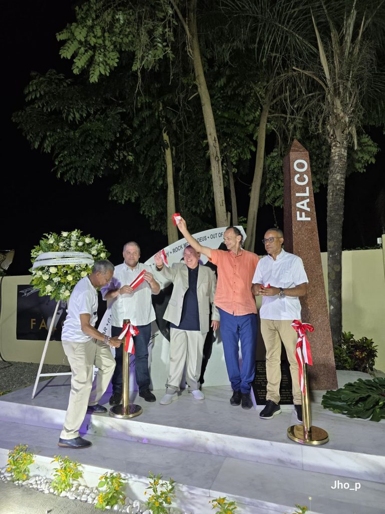 Montellano honra a Falco con multitudinaria ceremonia a 28 años de su fallecimiento