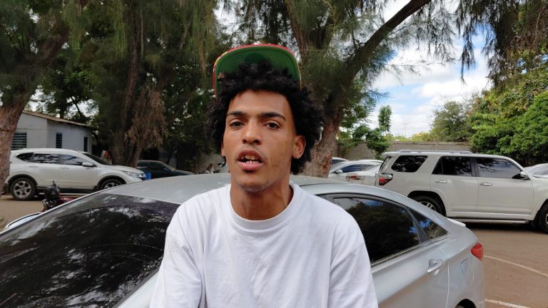 Hombre denuncia exesposa lo amenaza de muerte para quedarse con sus pertenencias en Santiago