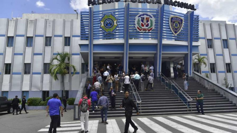 Buscan a cuatro "peligrosos prófugos" vinculados a secuestros y homicidios