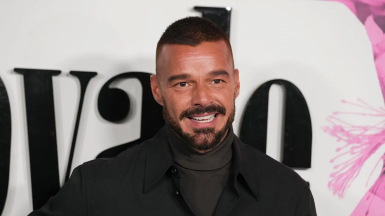 Ricky Martin honra a Bad Bunny con una emotiva carta