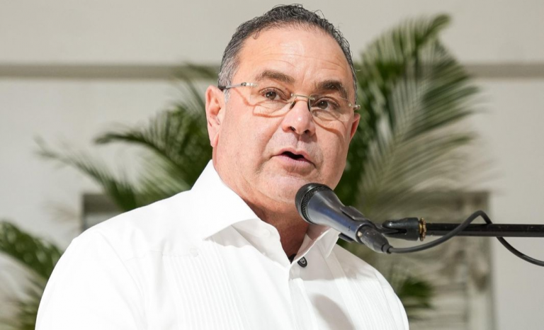 Ministro de Agricultura llama a productores integrar tecnología en el campo