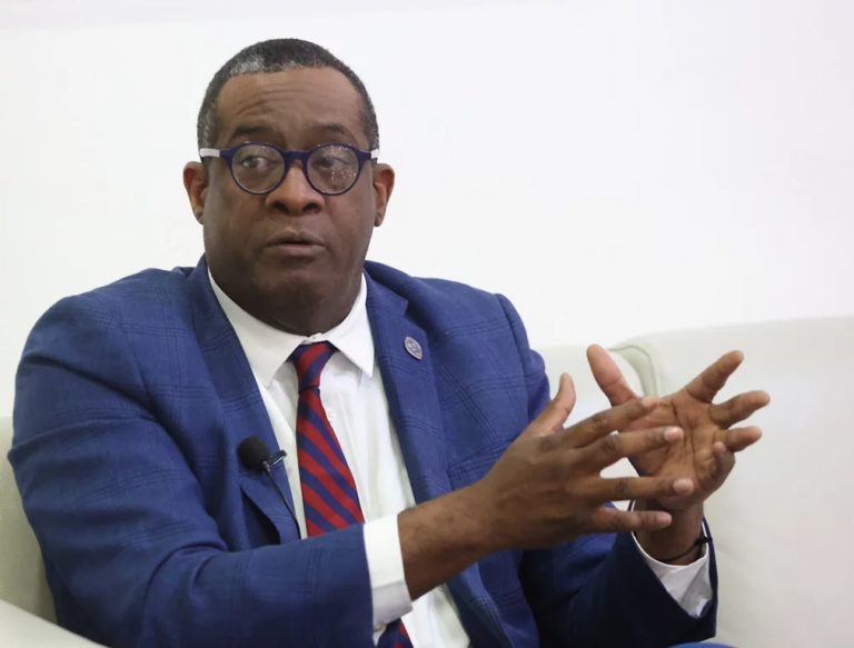 Economistas advierten sin reforma estructural, es imposible duplicar PIB al 2036