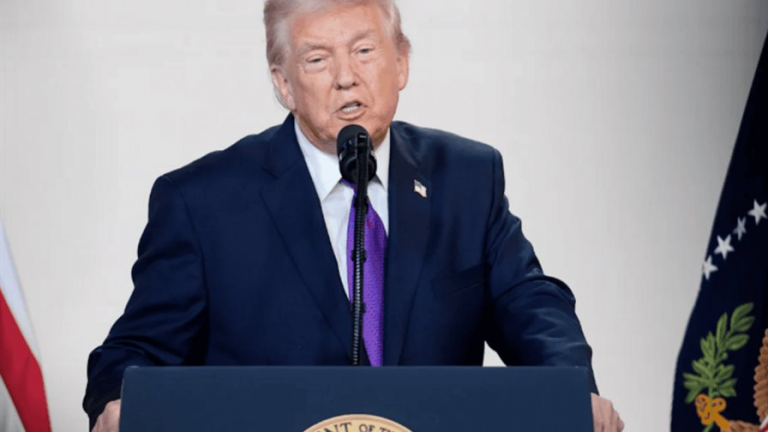 Trump tilda de "perdedor" al esquiador olímpico Hunter Hess por críticas a Estados Unidos