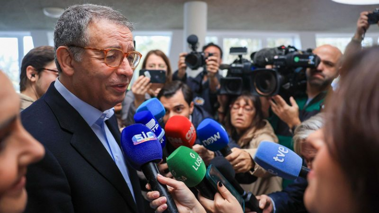 El socialista António José Seguro gana la Presidencia de Portugal con 66% de los votos