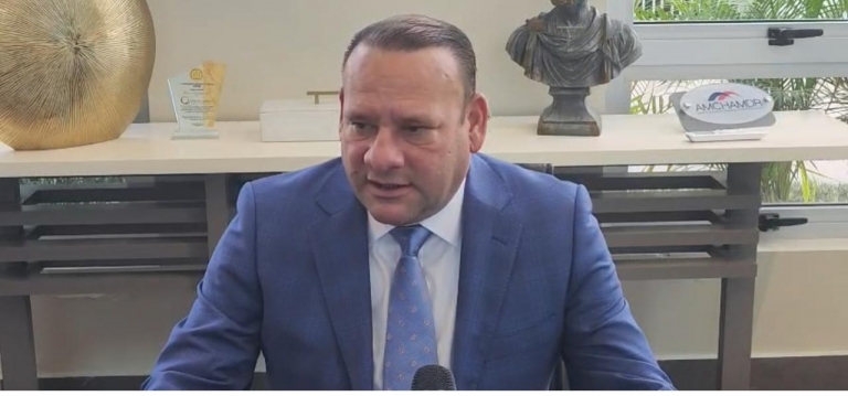 Juan Carlos Ortiz advierte reducción de jornada laboral afectaría a micro y pequeñas empresas