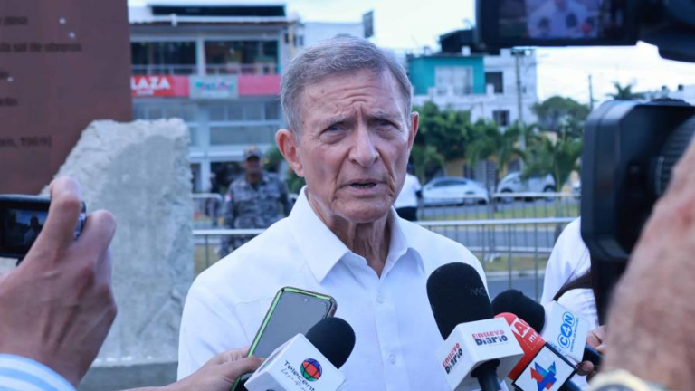 Canciller aclara cierre de oficina de la DEA en RD "no guarda relación con el gobierno dominicano"