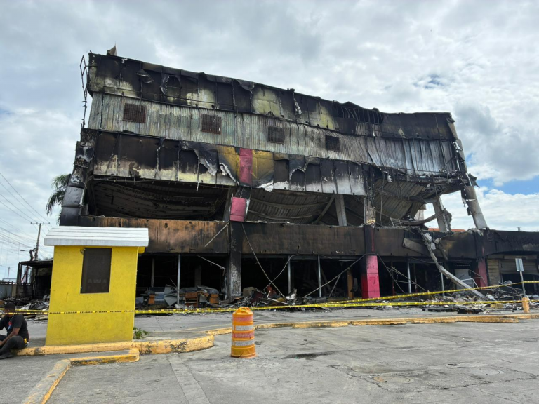 L&R Comercial iniciará demolición y nueva construcción tras incendio en Villa Mella