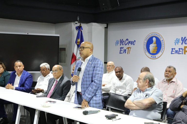 Pacheco destaca los 11 años del PRM como una nueva forma de hacer política