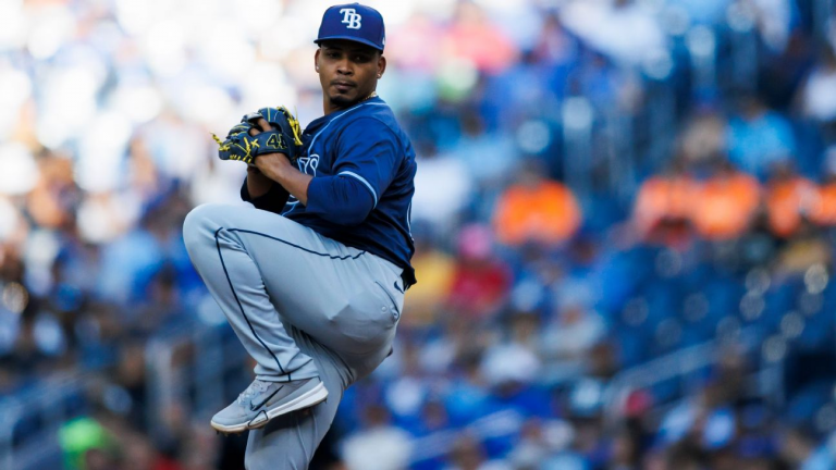 Uceta no lanzará en el Clásico Mundial por molestia en el hombro; Rays confían en que estará listo para Opening Day