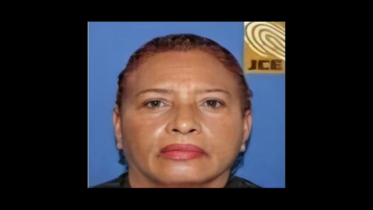 Absuelven a la madre del coronel Núñez de Aza en caso de corrupción contra el Estado