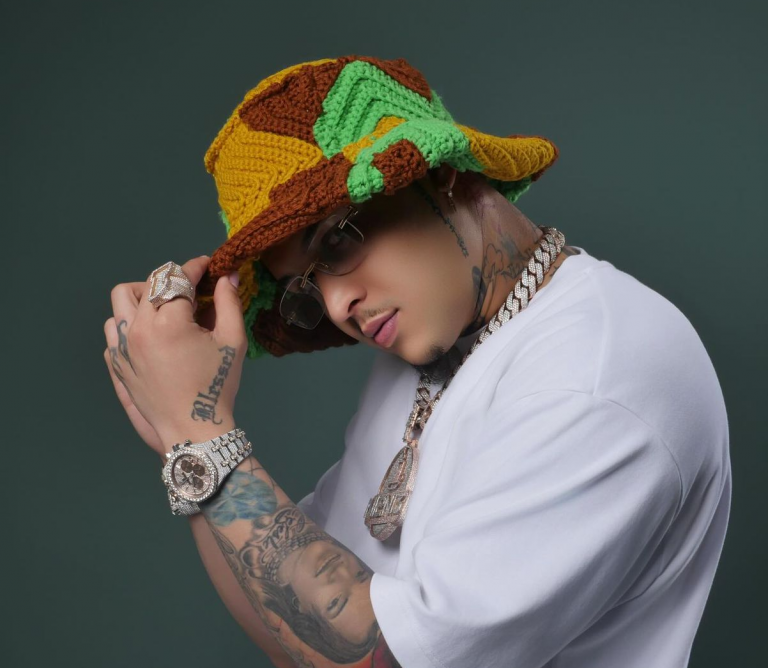 Jey One reafirma su liderazgo en el dembow con el EP “To’ Aburrió”