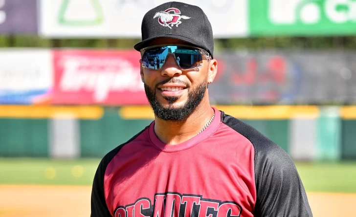 Gigantes del Cibao confirman continuidad de Leury García para la próxima temporada