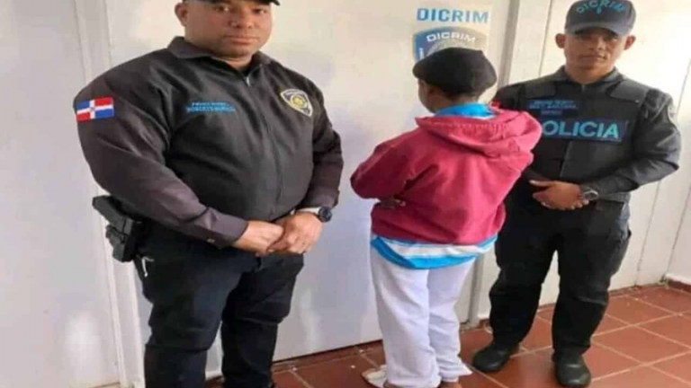Rescatan sana y salva en SDN a menor de 13 años reportada desaparecida en La Altagracia