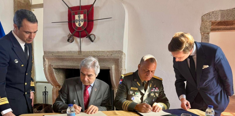 Con 54 metros y propulsión híbrida: así son los patrulleros que RD compró a Portugal