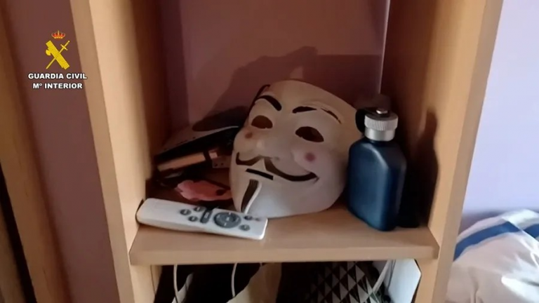 Detenidos cuatro cabecillas de Anonymous en España por ciberataques a organismos públicos
