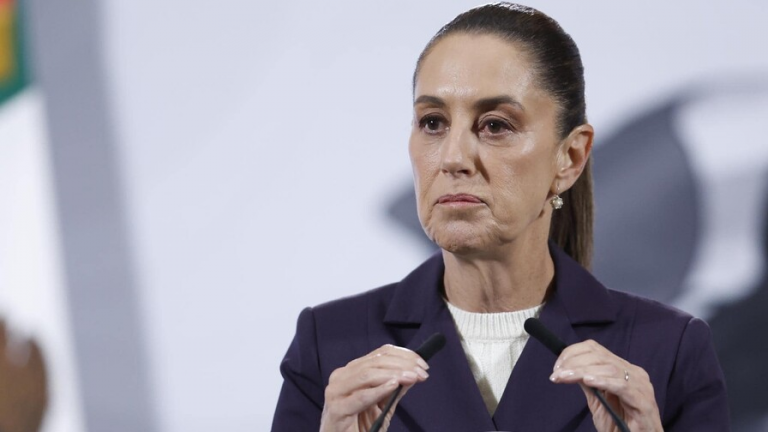 Claudia Sheinbaum llama a la "calma" tras violencia en México por muerte de El Mencho