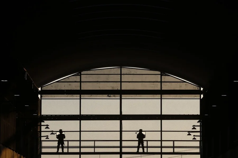 Expolicías y militares reciben penas de hasta 60 años en El Salvador por sicariato