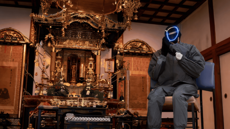Japón presenta un monje robot que da consejos espirituales con IA