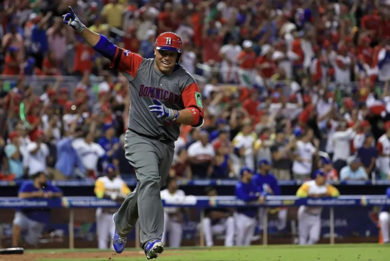 Welington Castillo brilló entre todas las estrellas en el Clásico Mundial