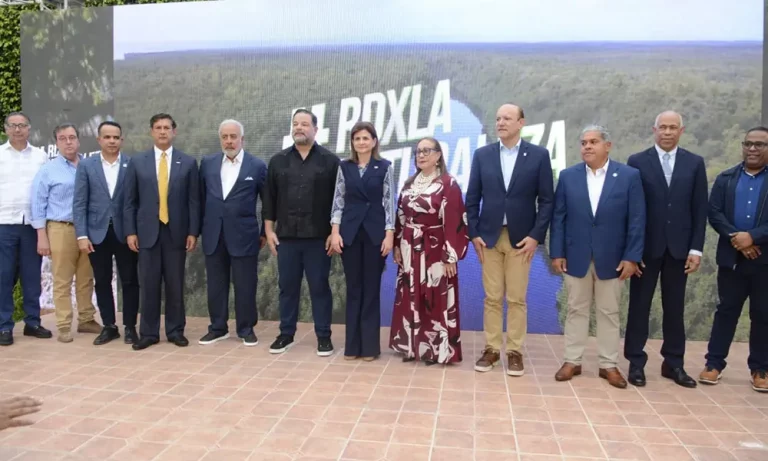 Medio Ambiente sostiene encuentro con empresarios