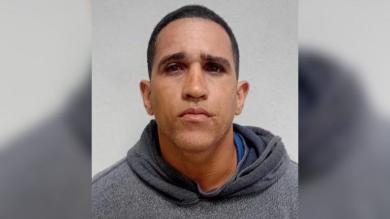 Sorprenden hombre intentando atracar banca de apuestas en el centro de Cabarete