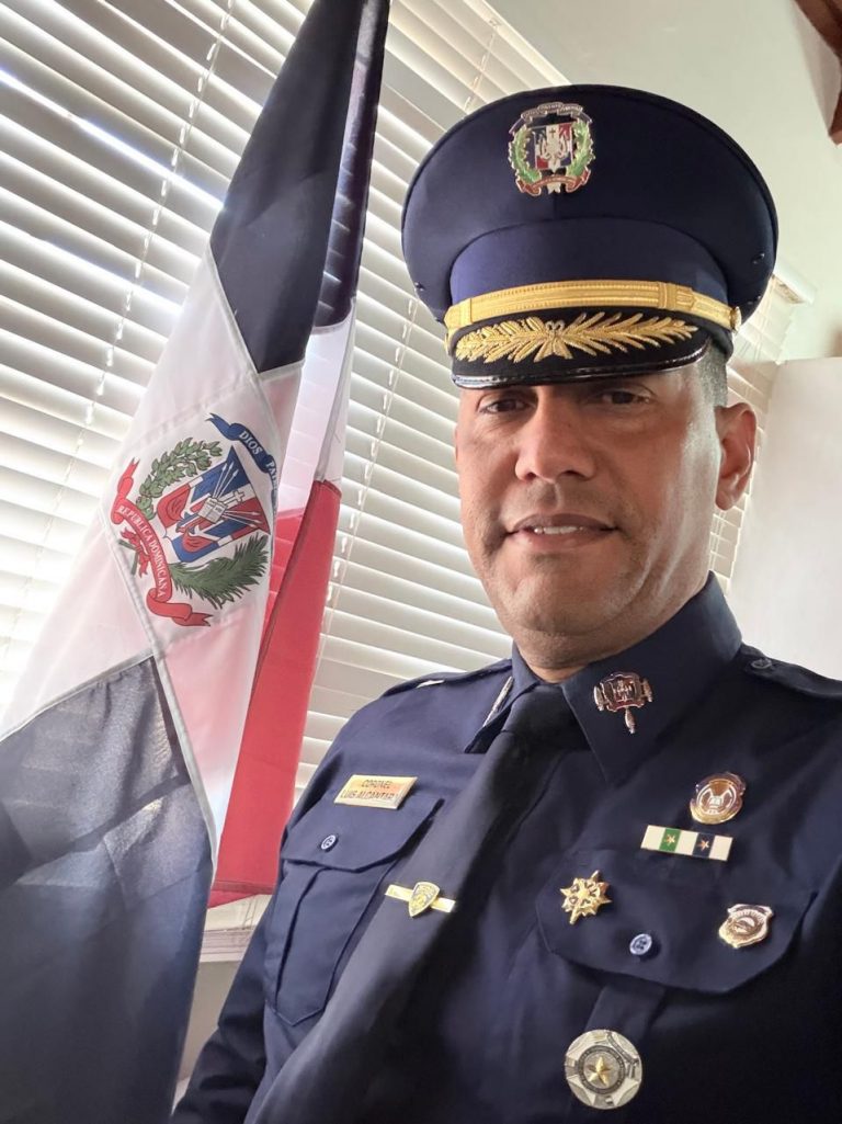 Coronel Lantigua se despide de Sosúa y agradece apoyo de la comunidad