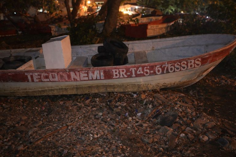 Yola misteriosa aparece en Puerto Plata y genera interrogantes sobre su origen