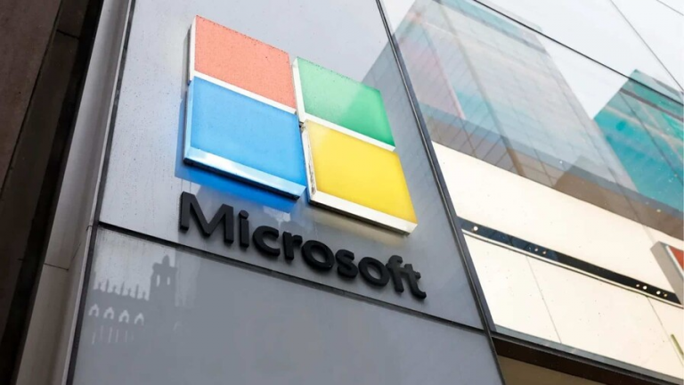 Las acciones de Microsoft caen un 24 % en tres meses, su peor trimestre desde 2008