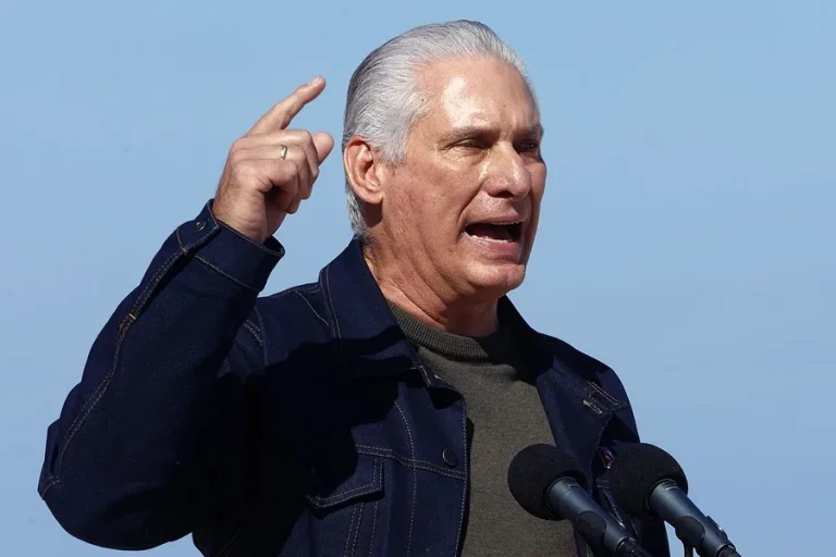 Díaz-Canel critica la presión ejercida por Estados Unidos sobre Latinoamérica para aislar a Cuba