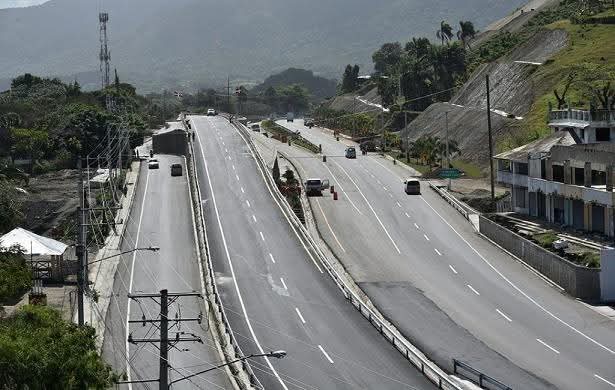 Piden intervención urgente en la entrada oeste de Puerto Plata por suciedad y abandono
