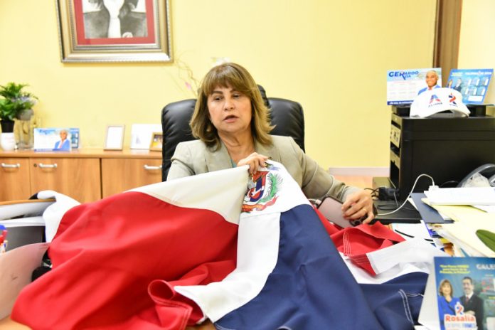 uasd-escudo-nacional