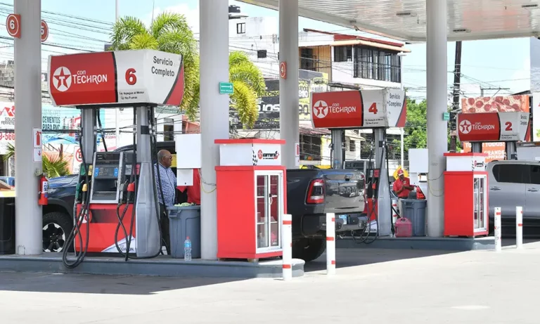 Gasto en combustibles ya rebasa lo previsto para el año completo