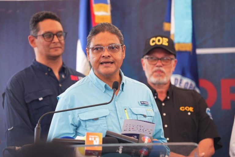 Méndez responde a los que piden cambio de alerta: Hemos actuado como si estuviéramos en rojo