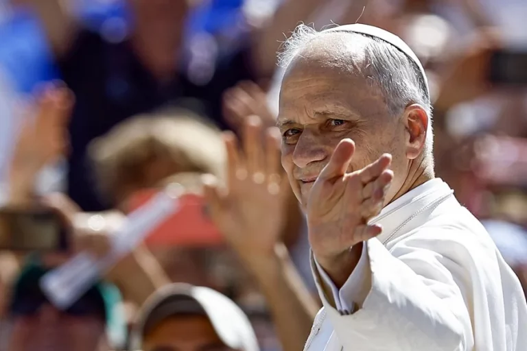 Trump dice que el papa León XIV es «terrible en política exterior» tras sus críticas sobre Irán y Venezuela