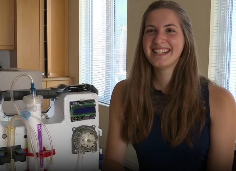 Adolescente desarrolla prototipo de máquina de diálisis portátil de bajo costo