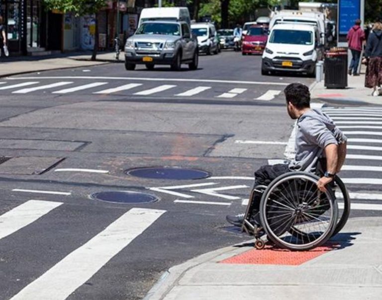 Junior Henríquez pide mayor inclusión para personas con discapacidad en Sosúa