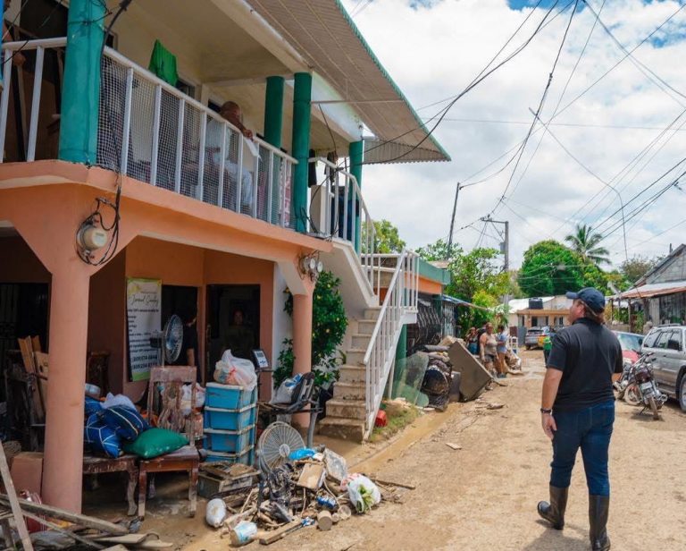 Montellano fue el municipio más afectado por crecida del río Camú, afirma Paliza