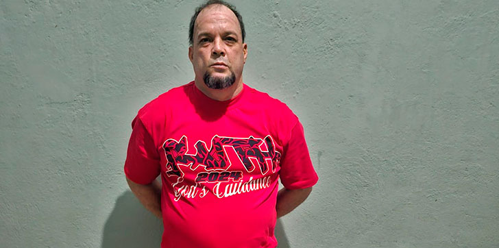 Detienen a hombre acusado de agredir a mujer en Montecristi