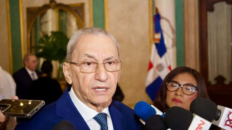 El consultor jurídico de la Presidencia asegura que "es conveniente" revisión al Código Penal