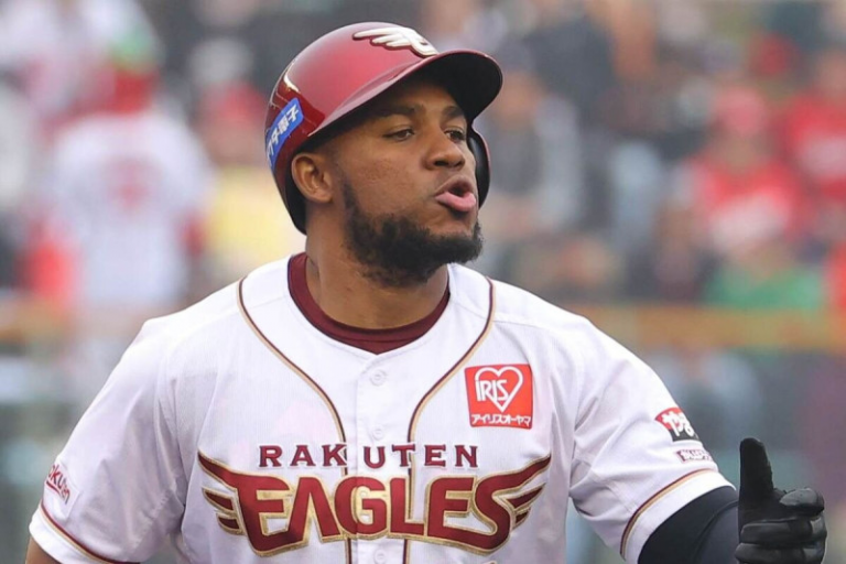 Licey firma al agente libre Maikel Franco y retiene a Michael Féliz