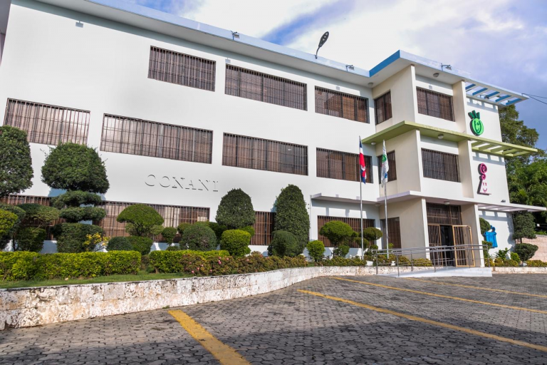 CONANI exhorta a cuidado constante de niños, niñas y adolescentes en Semana Santa