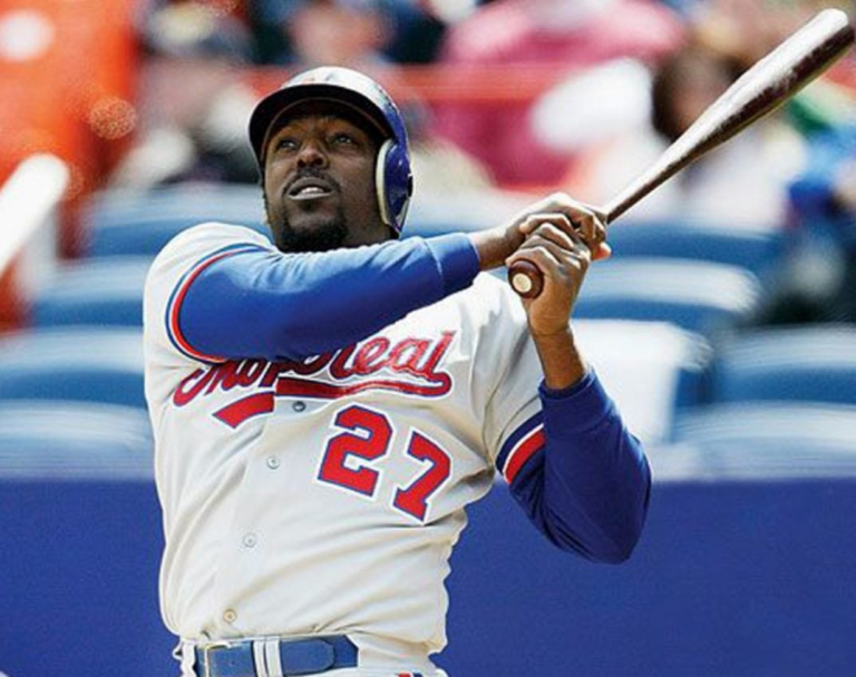 Vladimir Guerrero Jr se estrena con jonrón en la joven temporada