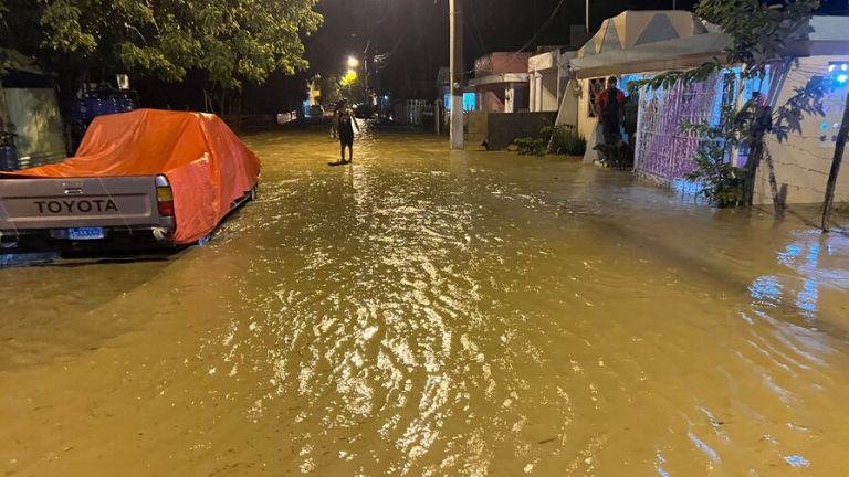 Prohíben bañarse en ríos de Puerto Plata tras intensas lluvias