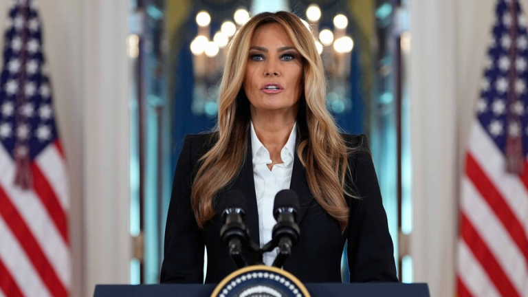 Melania Trump niega vínculos con Epstein y pide audiencia pública para las víctimas
