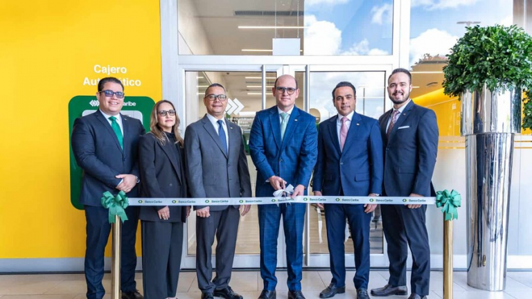 El Banco Caribe inaugura nueva sucursal en Plaza Cuadra